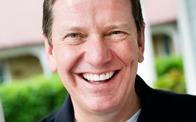 Platform Building in Three Steps – An Interview with Michael Hyatt